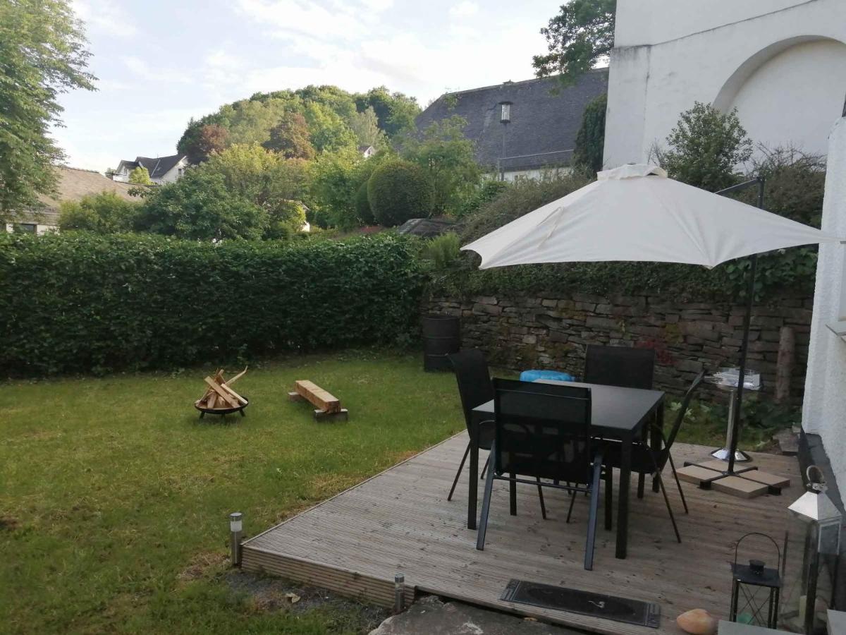 Ferienwohnung Am Kurpark Eslohe Bagian luar foto