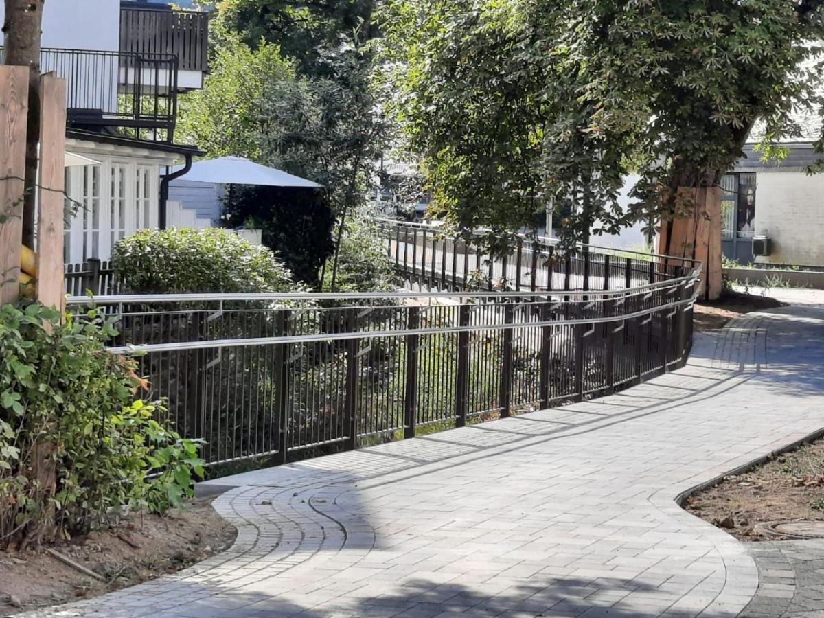 Ferienwohnung Am Kurpark Eslohe Bagian luar foto